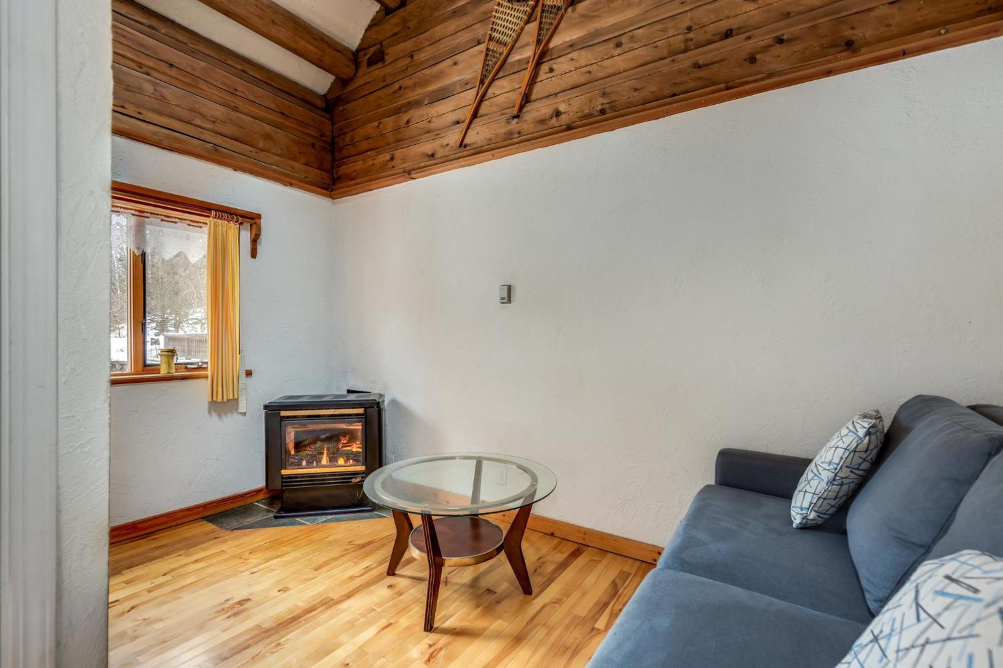 Nakiska Ranch Villa Клиъруотър Екстериор снимка