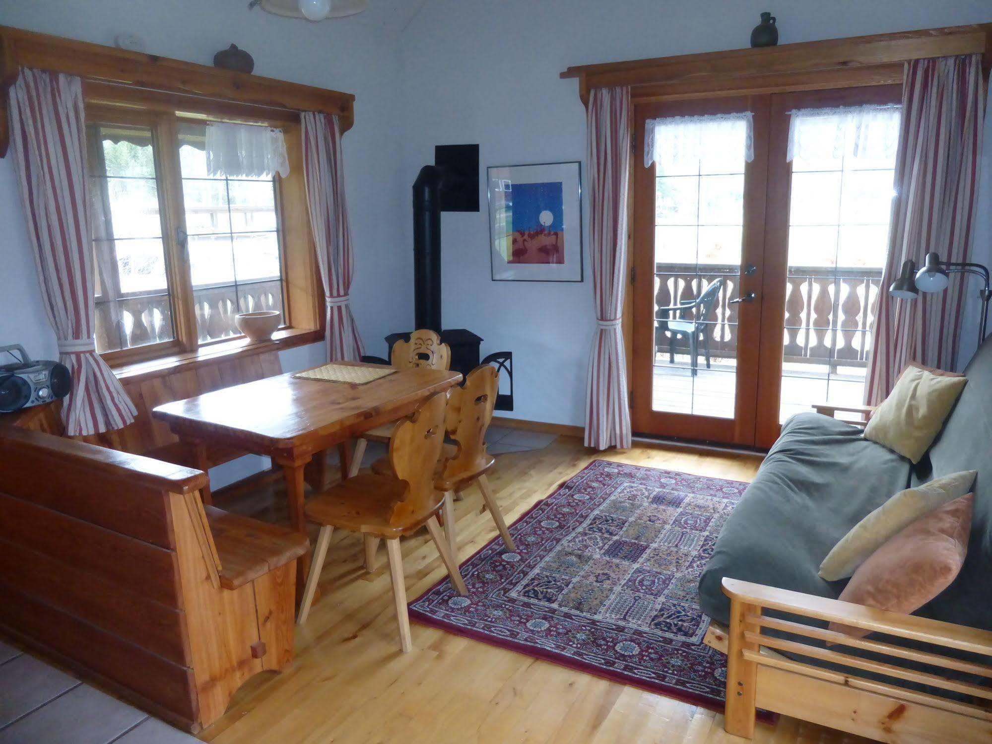 Nakiska Ranch Villa Клиъруотър Екстериор снимка