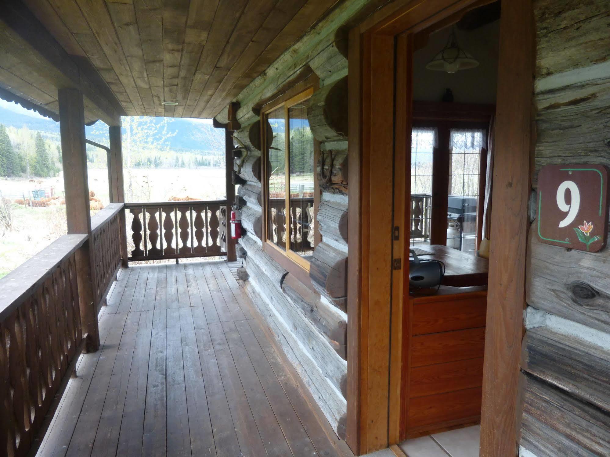 Nakiska Ranch Villa Клиъруотър Екстериор снимка